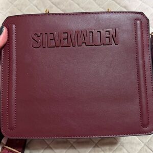 Steve Madden Maroon Shoulder Bag
